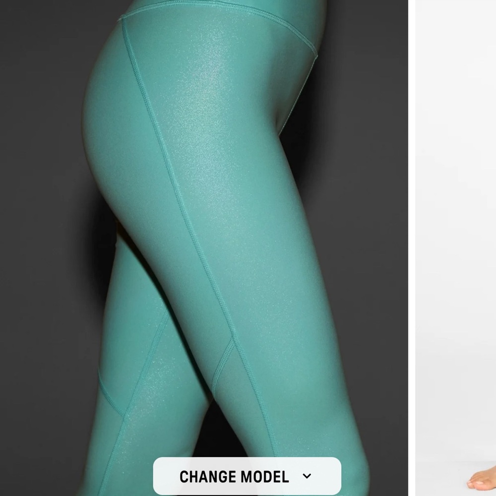 NWT- Fabletics Luxe 7/8 Iridescent Leggings XL